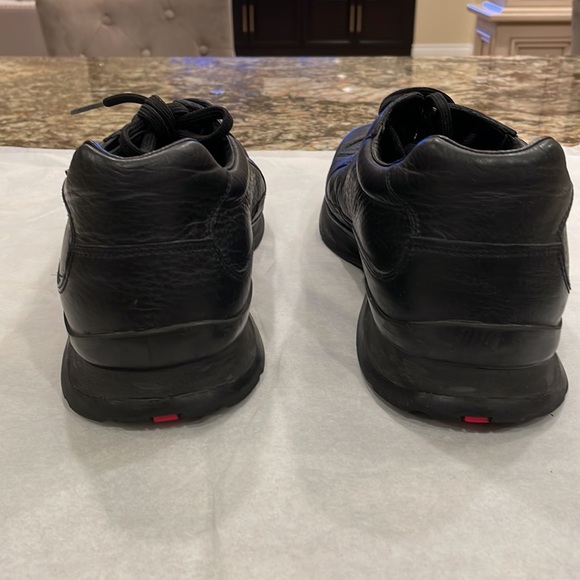 Prada Mens leather sneaker - Picture 2 of 7
